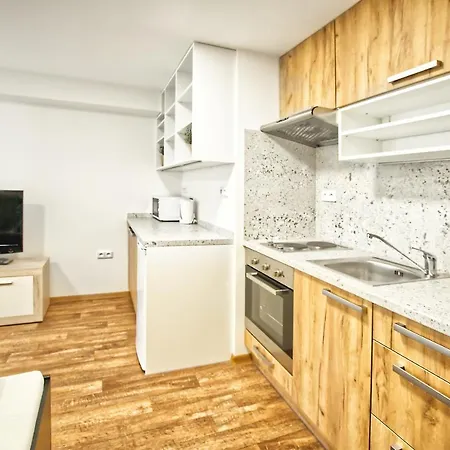 Bazen Vino Sklep U Palecku Guest house *