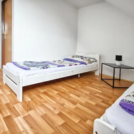 Guest house Bazen Vino Sklep U Palecku Zajeci