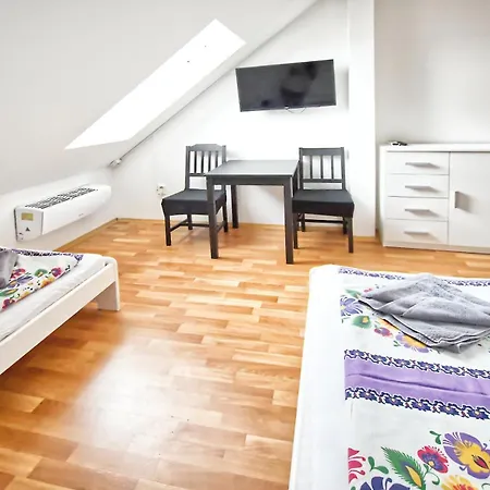 Guest house Bazen Vino Sklep U Palecku Zajeci