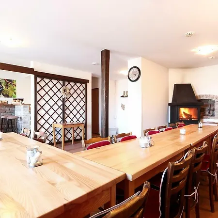 Bazen Vino Sklep U Palecku Guest house