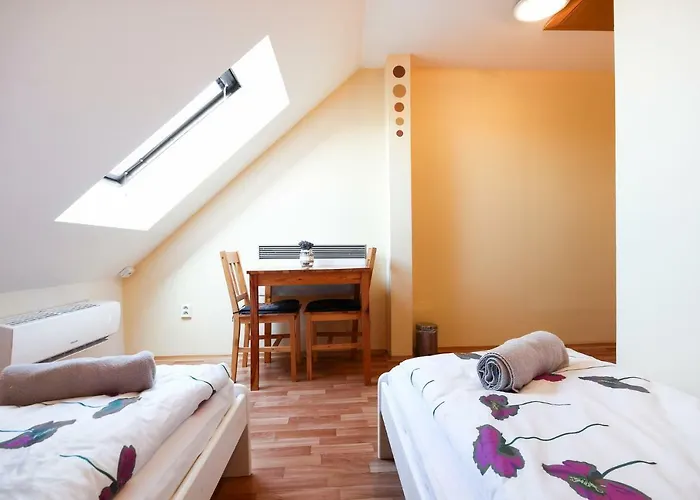 Bazén Víno Sklep U Palečků Casa de hóspedes